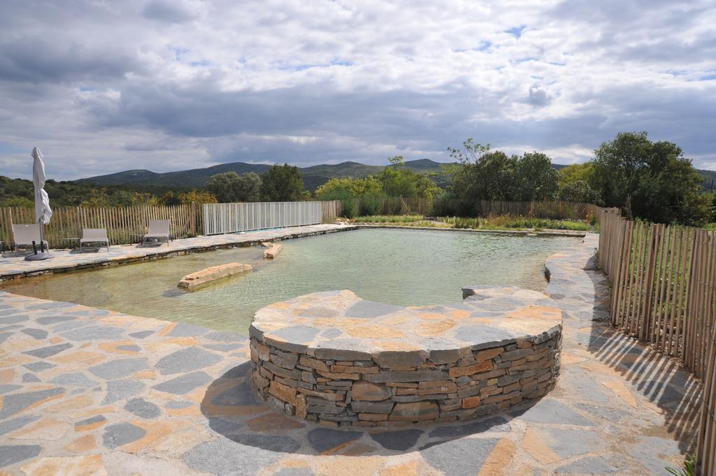 Domaine De Ceyrac Bed & Breakfast Conqueyrac Exterior photo